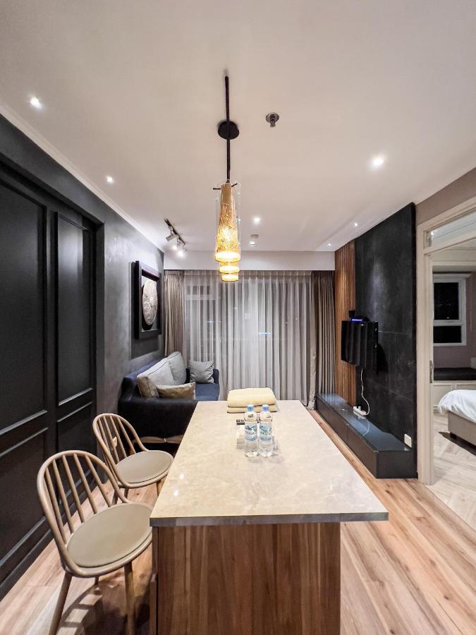 R30 Apartemen Gateway Pasteur 2Br Daymentroom Bandung Exterior foto